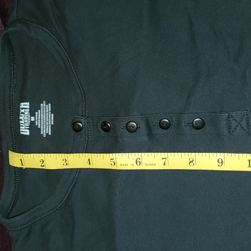 Duluth longsleeve. 1/4 button up black shirt.